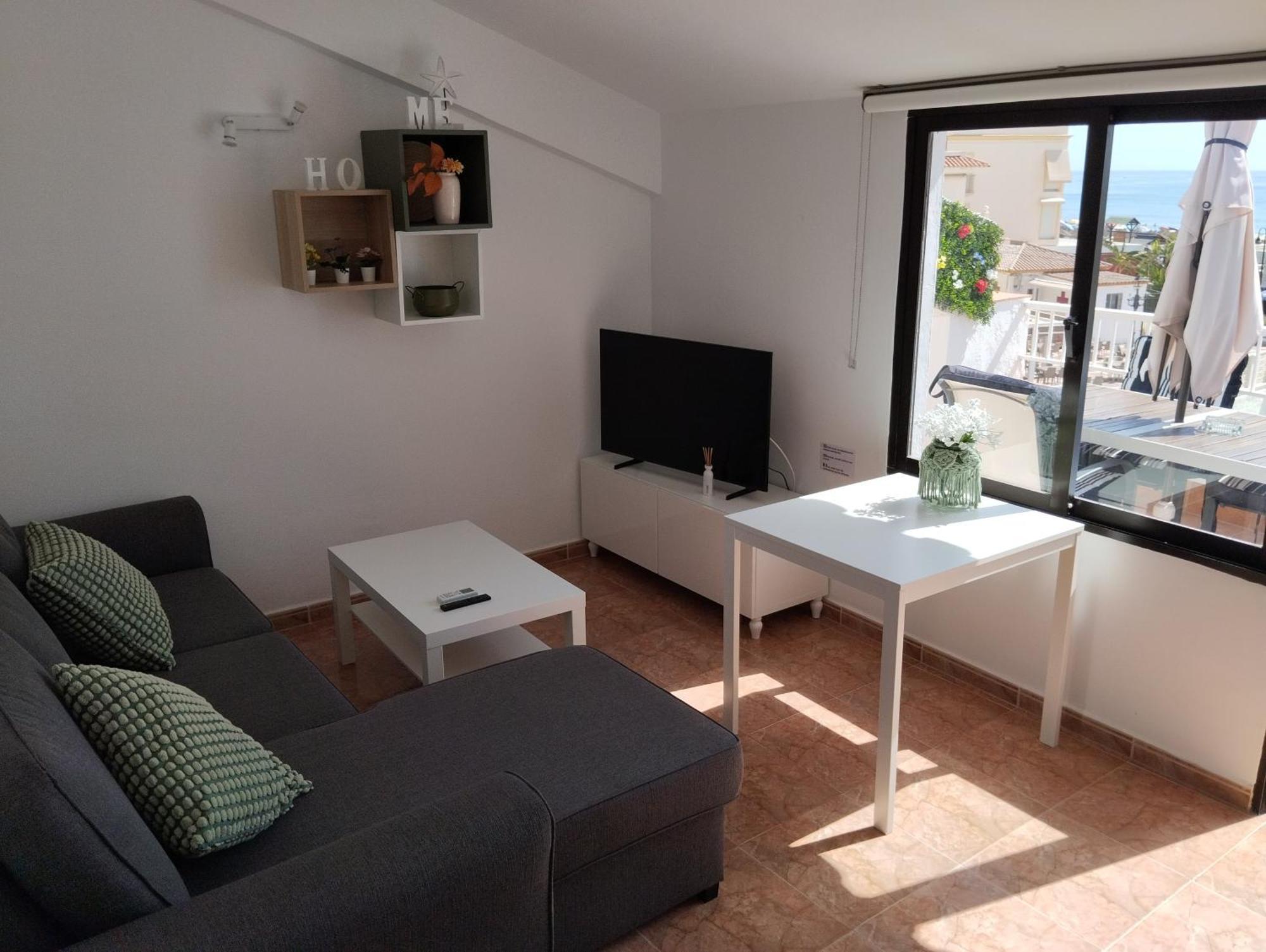Apartamento Lidia Planta 2, La Carihuela 1ª Linea Playa, Vistas Mar, Buhardilla 1 Dormitorio, 40 M2, 1-3 Huesped, Terraza, Wifi Torremolinos Exterior foto